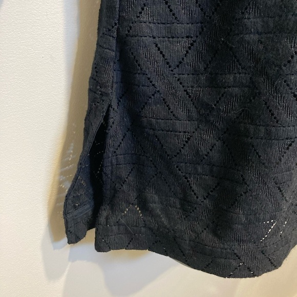 🌸 3/$20 Banana Republic top - Picture 3 of 9